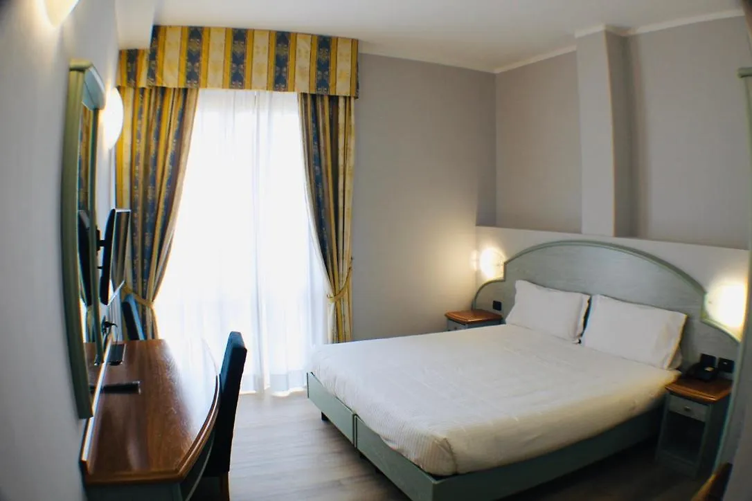 Hotel Europa Milano Rosate 3*,  Italië